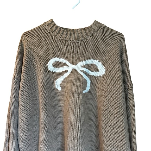 Sincerely Jules Beige Bow Crewneck Pullover Sweater XL - Picture 2 of 7